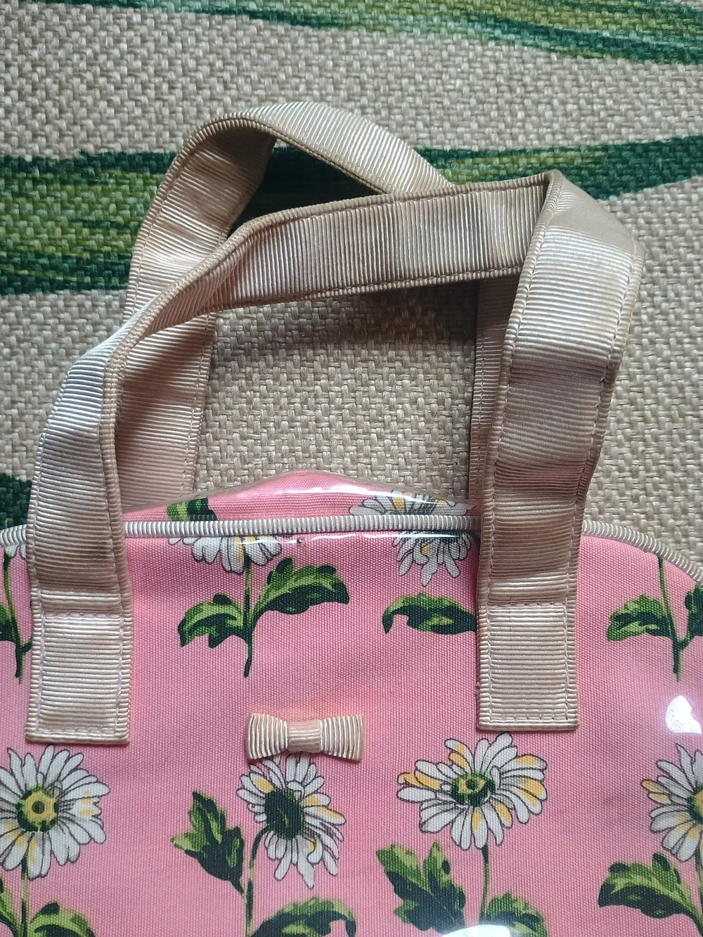 Liz Claiborne cute pink